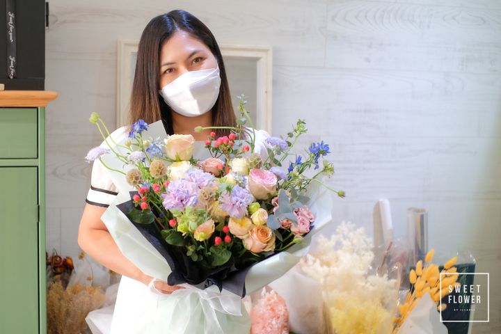 อีกหนึ่งผลงานนักเรียน จัดช่อดอกไม้